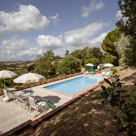 Podere 3 Querce Agroturismo *